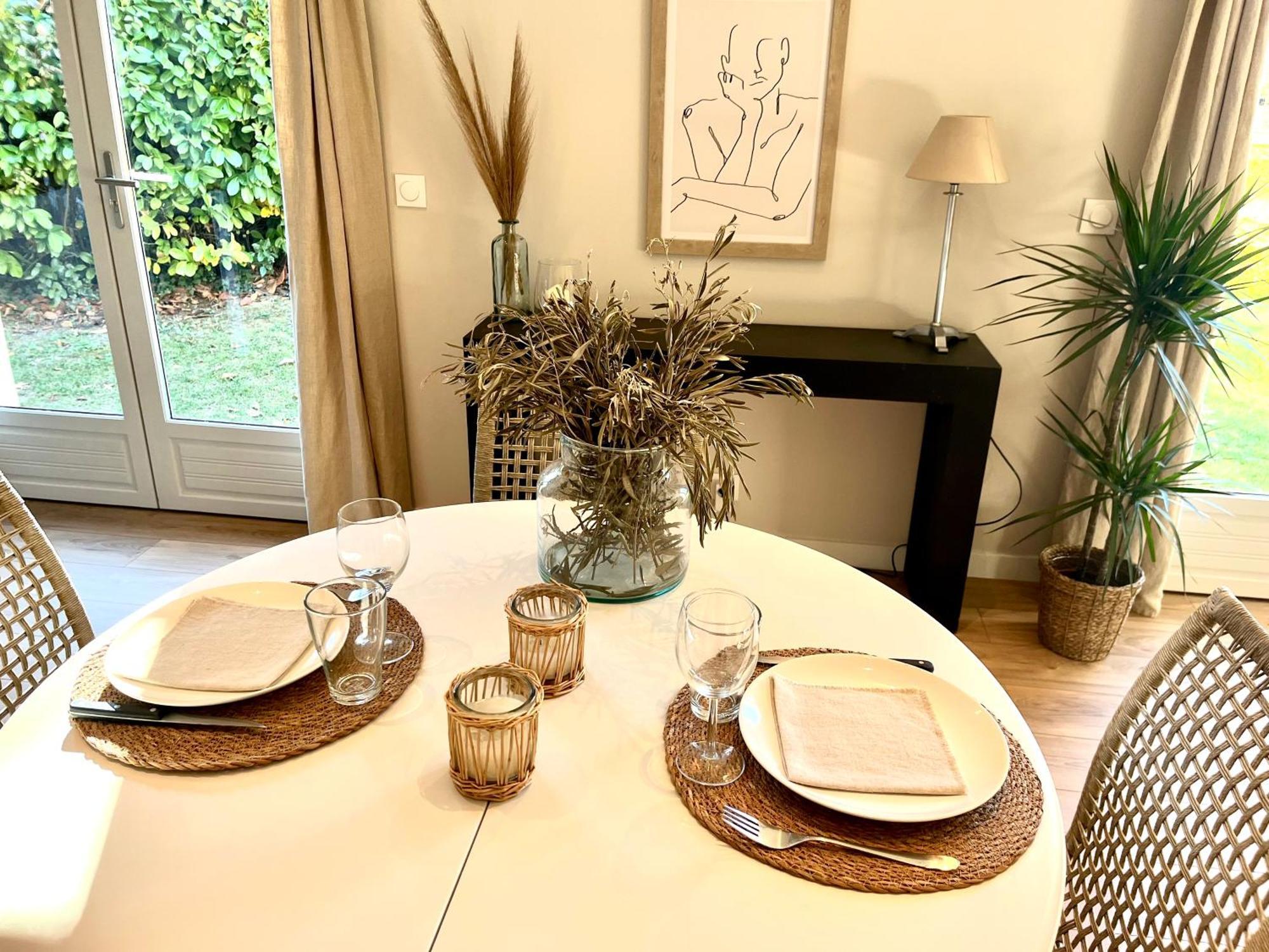 Charmante Maisonnette Avec Jardin Et Piscine Ferienhaus Aix-en-Provence